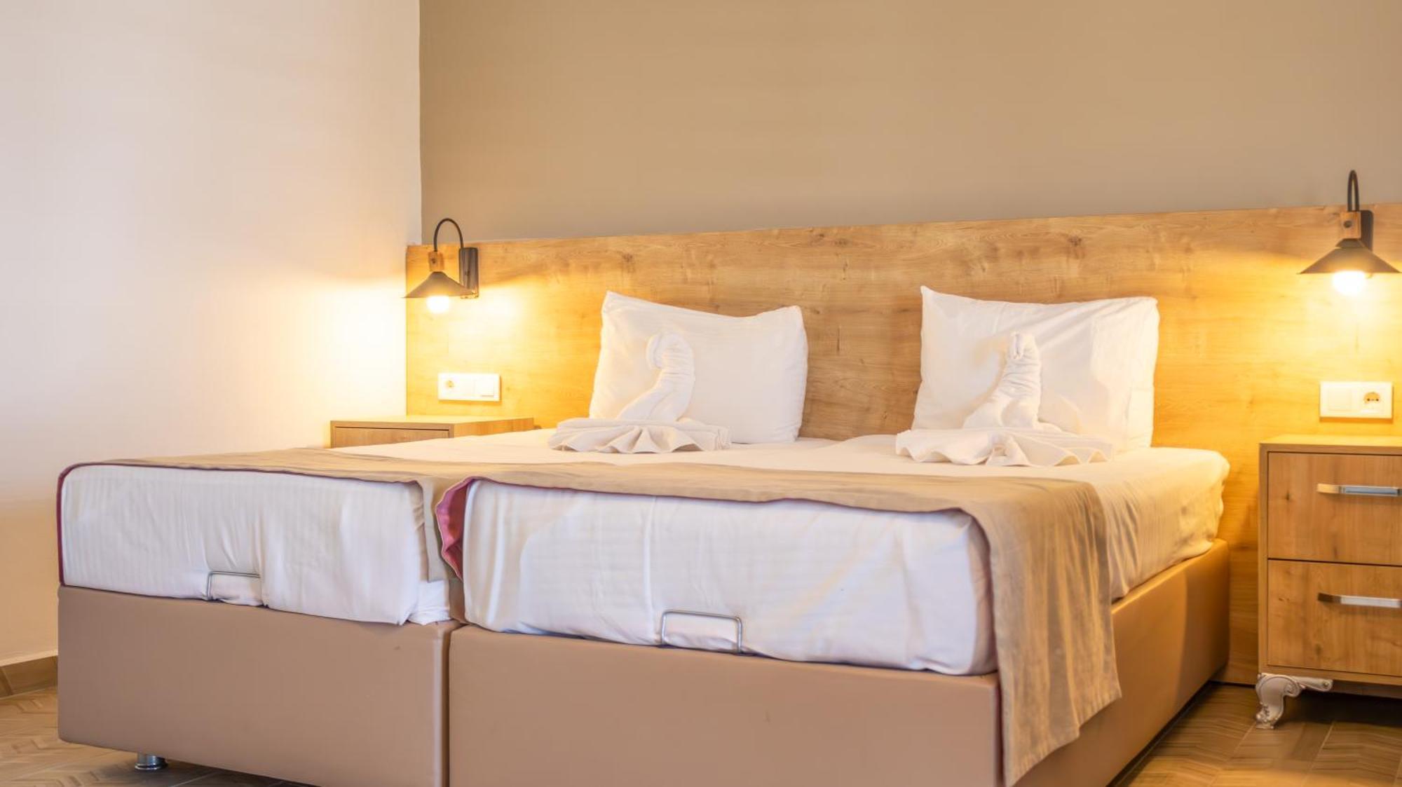 Gueden-Pearl Aparthotel Antalya Bagian luar foto